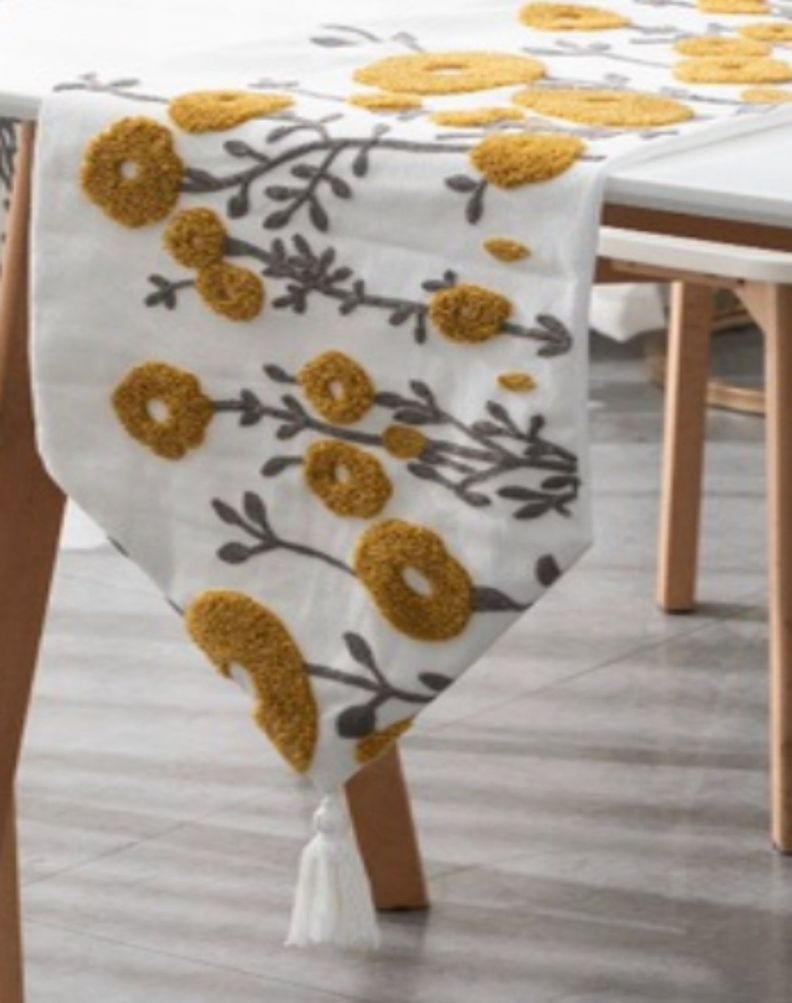 CAMINO DE MESA BORDADO ELEGANTE 33 X 180cm DC4-1