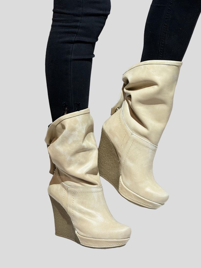 Botin Gabriela Blanco Hueso Exotica-0