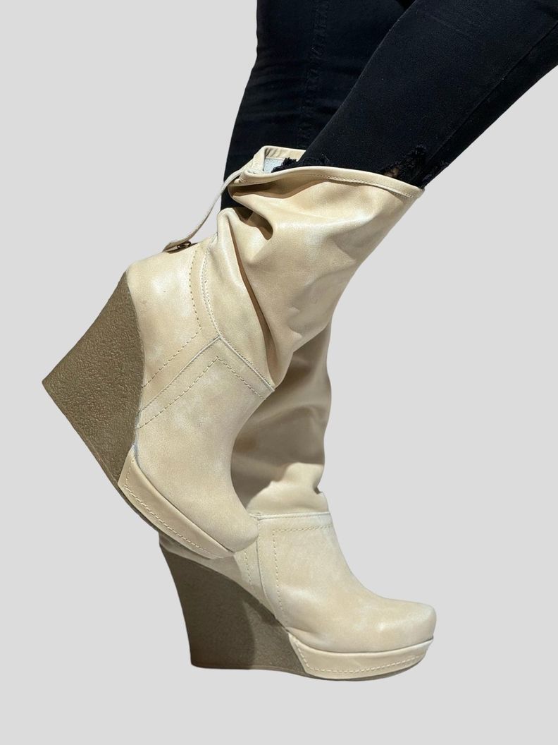 Botin Gabriela Blanco Hueso Exotica-1