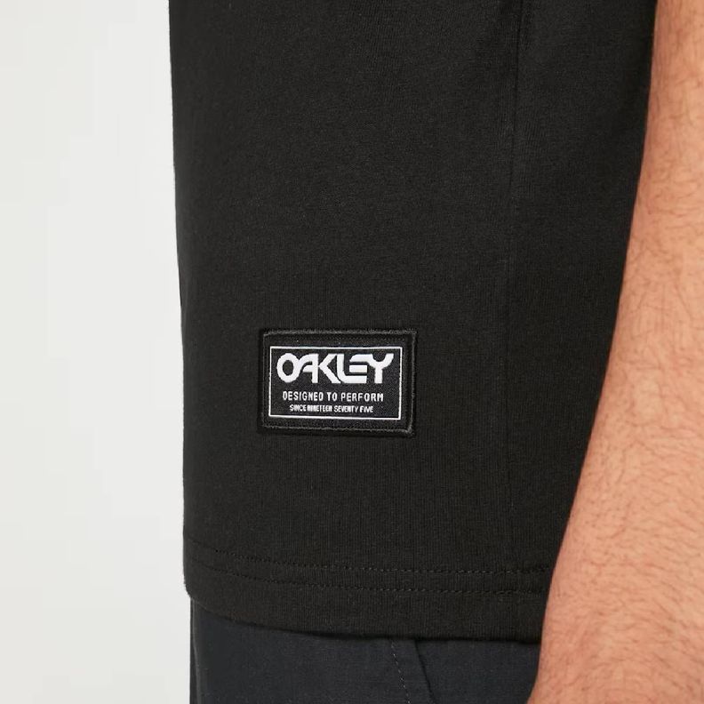 Polera Oakley Bobby B1B Patch Tee Hombre Negro-3