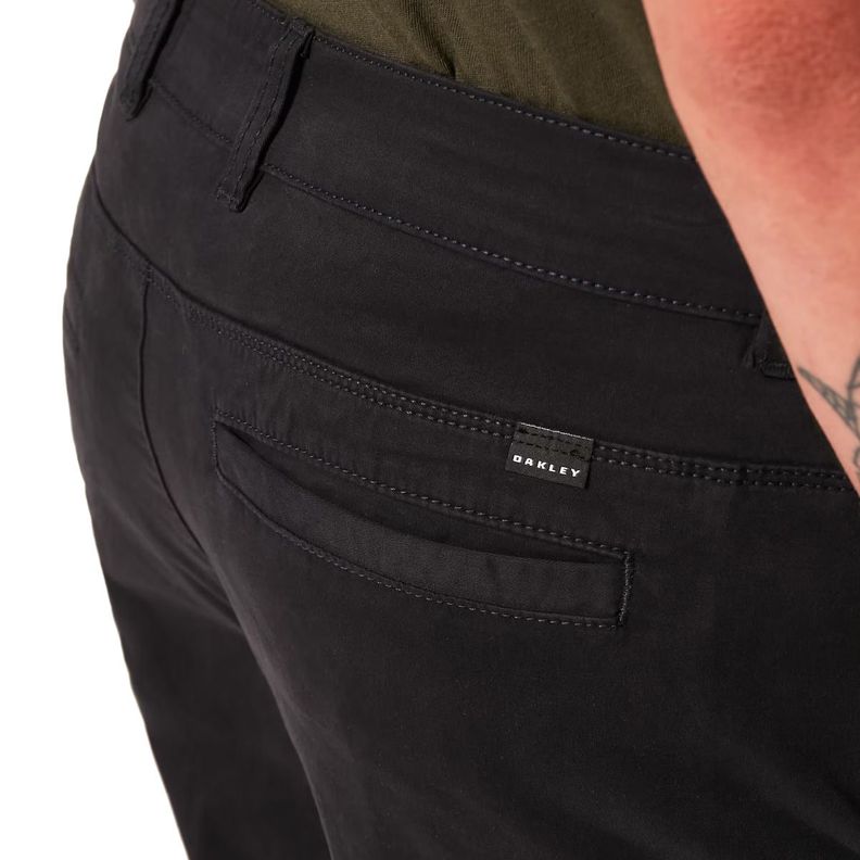 Pantalón Hombre Chino All Day Oakley Blackout-4