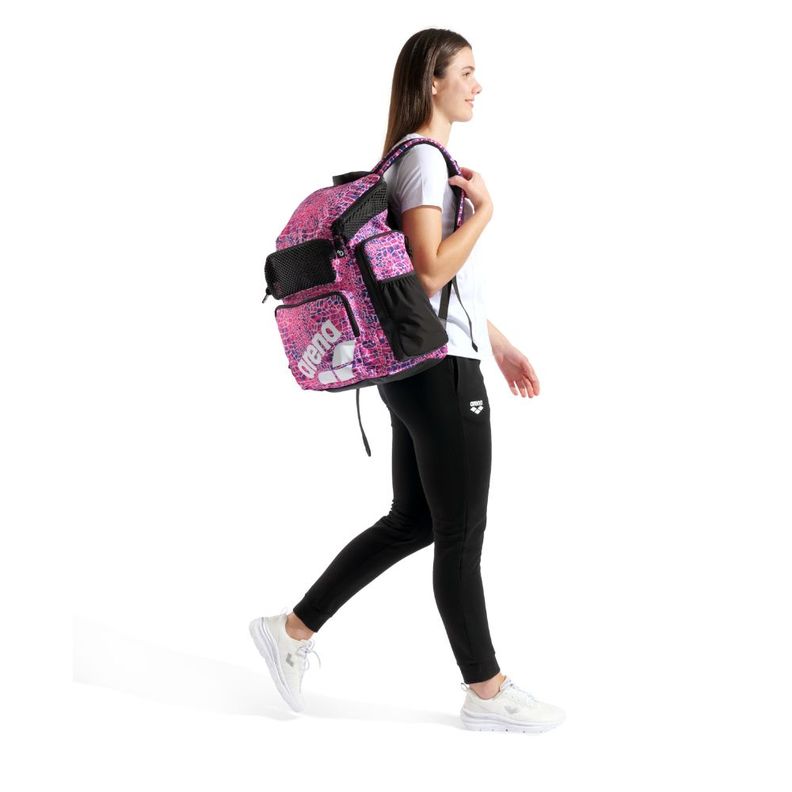 Mochila One Go Backpack 45L Ao Rosa Arena Arena | Paris.cl
