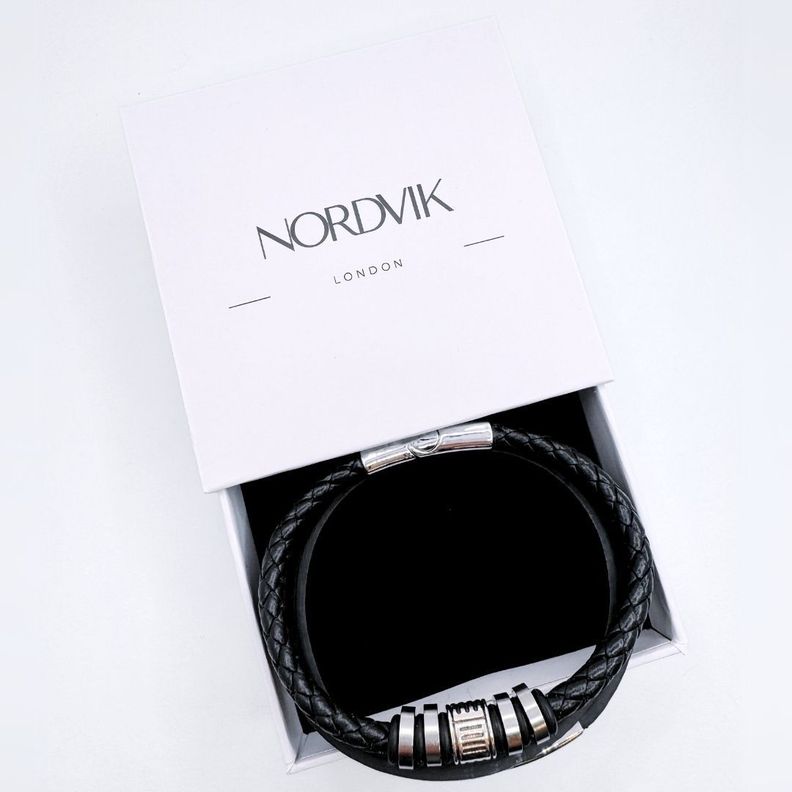 Pulsera Triple, Ecocuero Negro Y Acero Inoxidable, Hombre-1