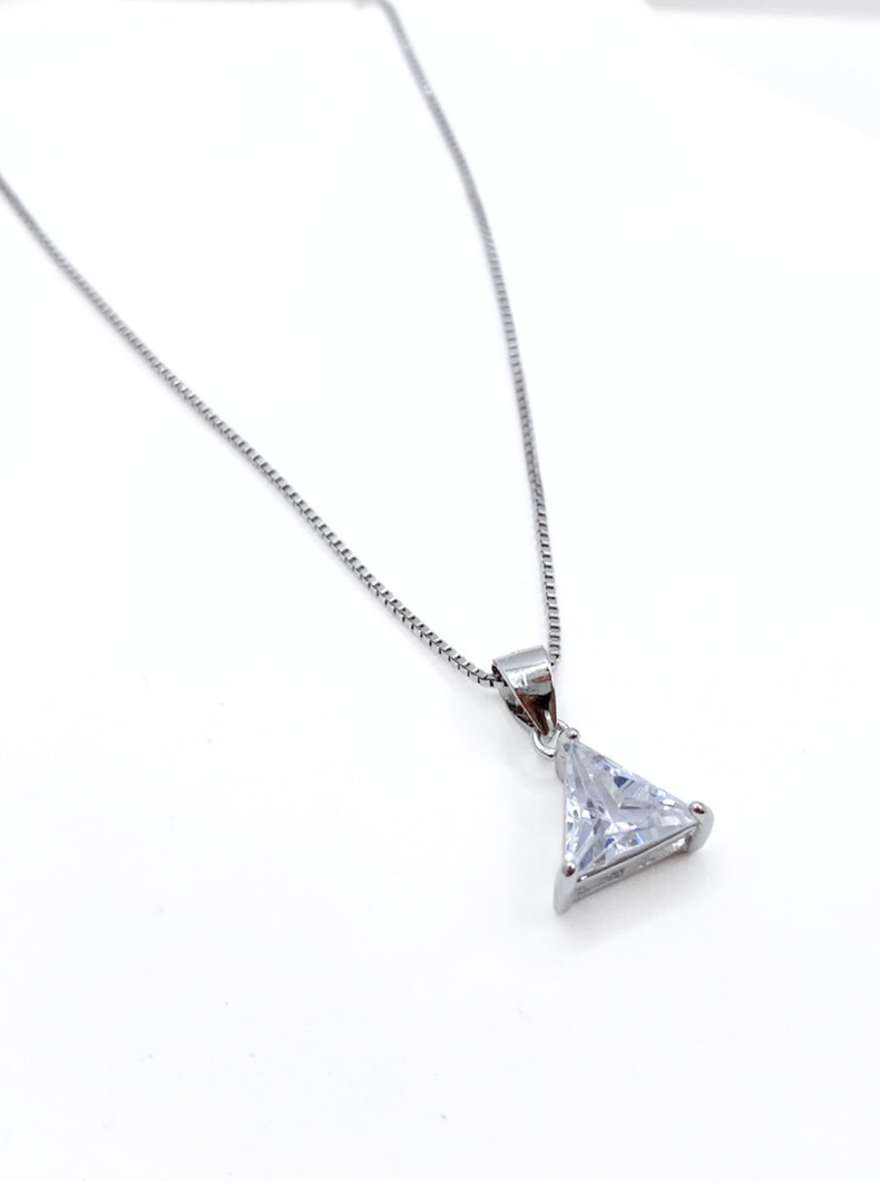Collar de Plata 925 con Cristal Triangular -2