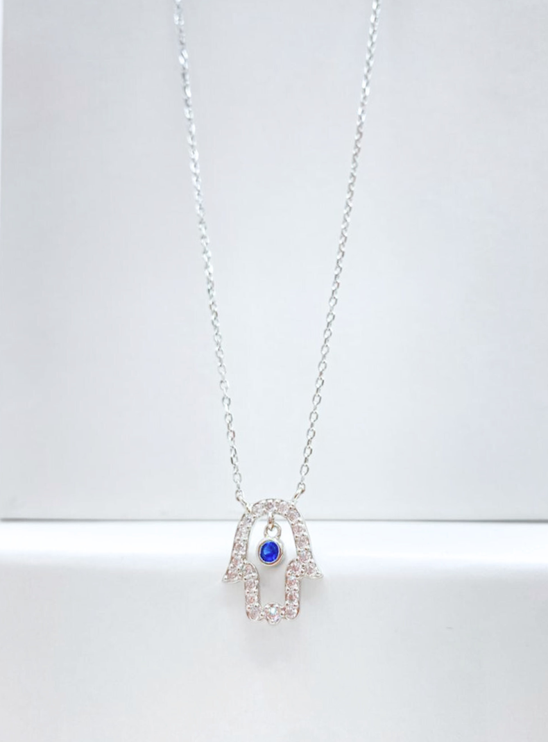 Collar Mano de Fátima en Plata 925 con Chapado Platino y Circon Azul -3