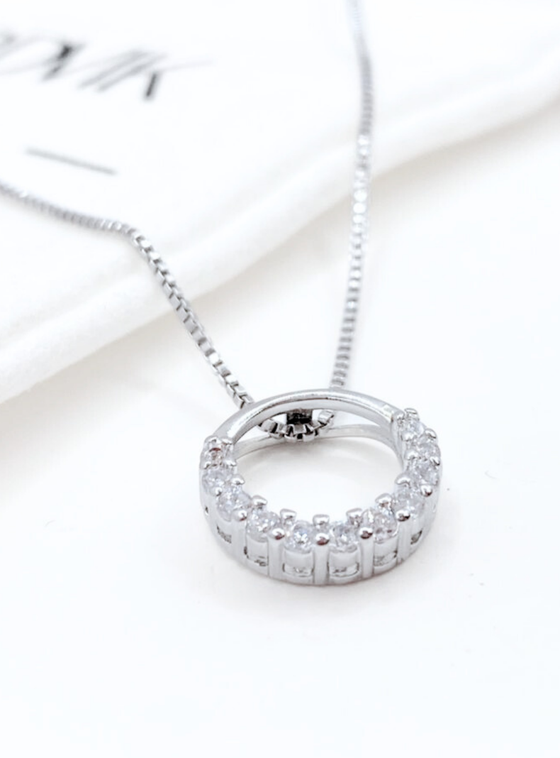Collar Colgante Redondo con Cintillo de Circones en Plata 925-3