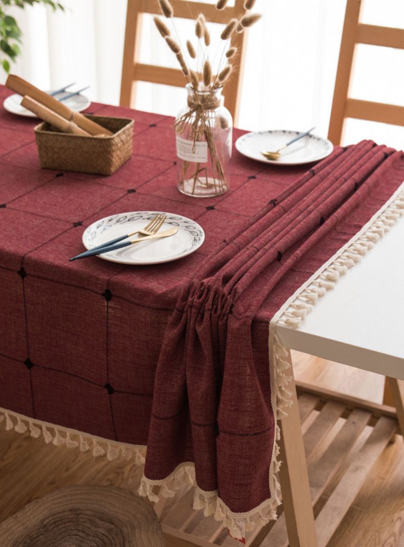 Mantel Rectangular Burdeo Bordado-1