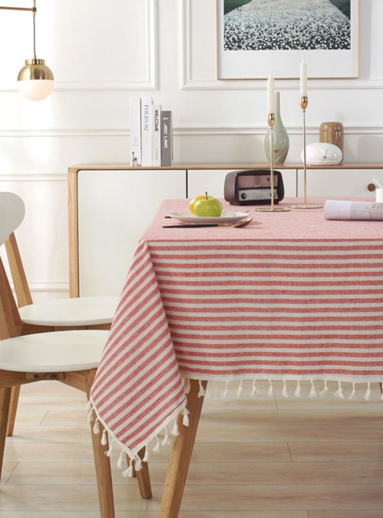 Mantel Rectangular Estampado Lineas con Borlas -1