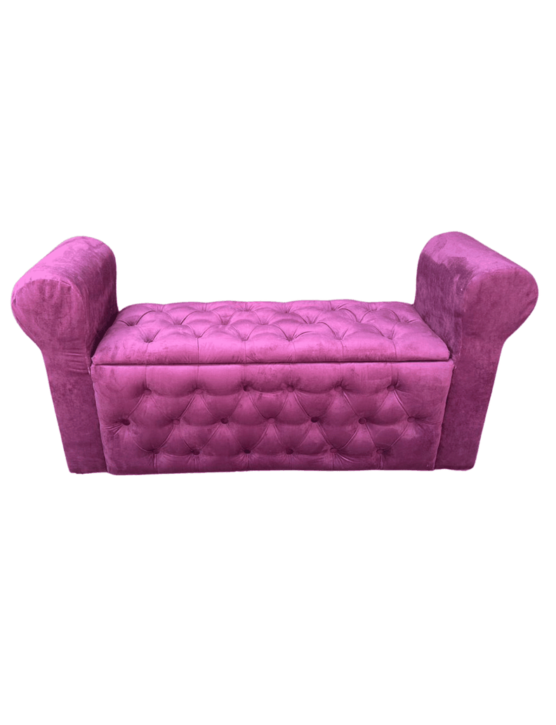 BANQUETA BAUL CAPITONE CON BRAZOS FELPA MORADO -1