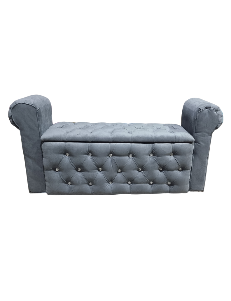 BANQUETA BAUL CON BRAZOS FELPA GRIS BOTON DIAMANTE -1