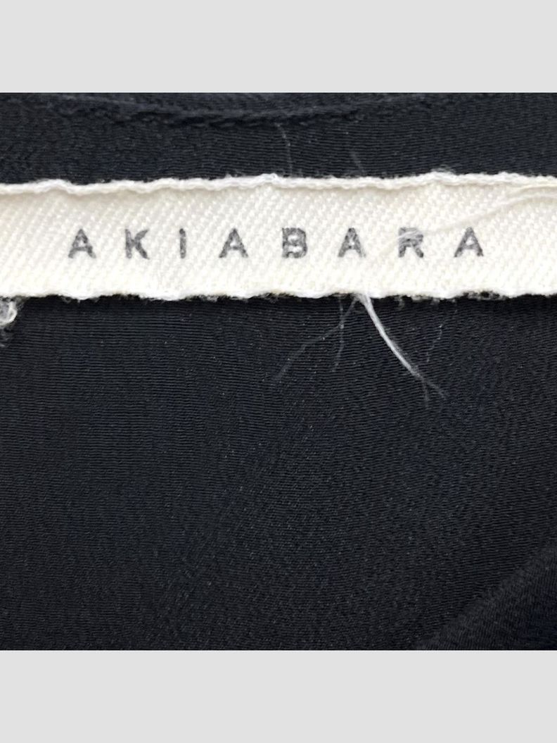 Polera sin mangas AKIABARA - Talla M (VOP00909325)-1