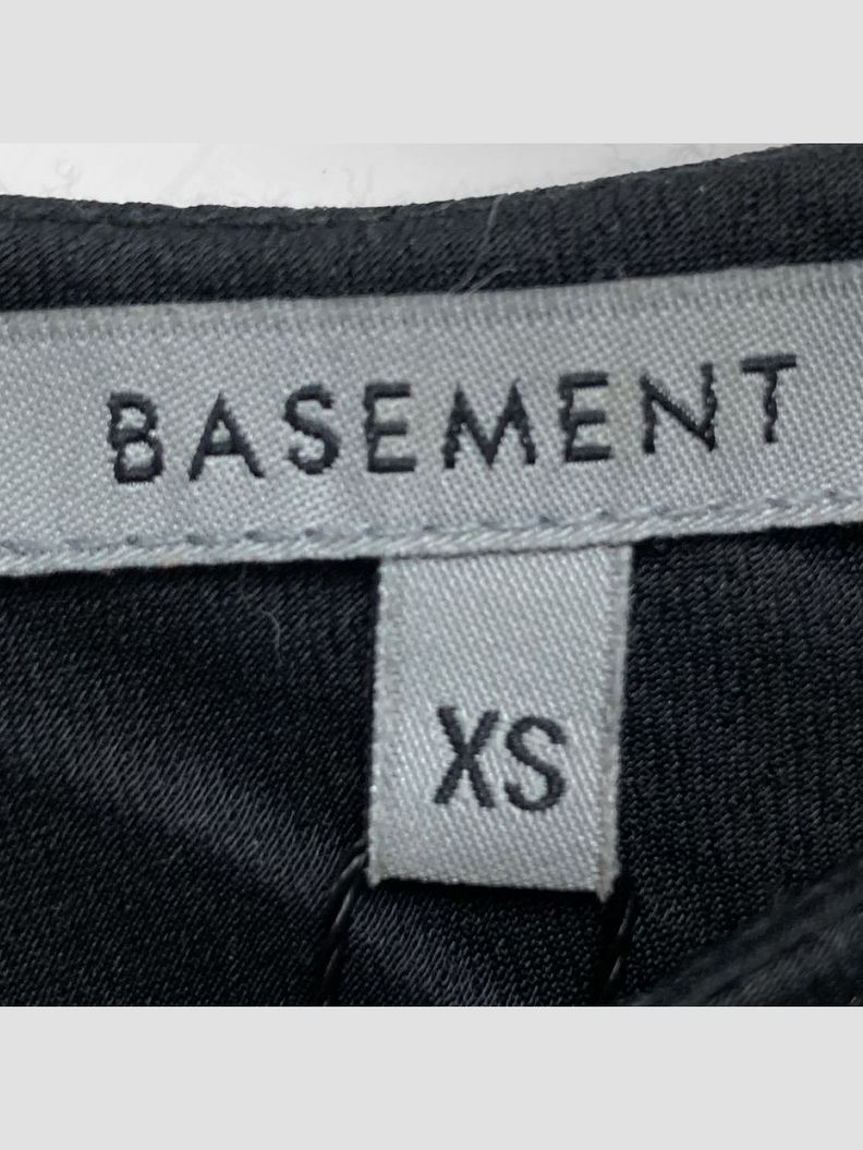 Polera sin mangas BASEMENT - Talla XS (VOP00901851)-1