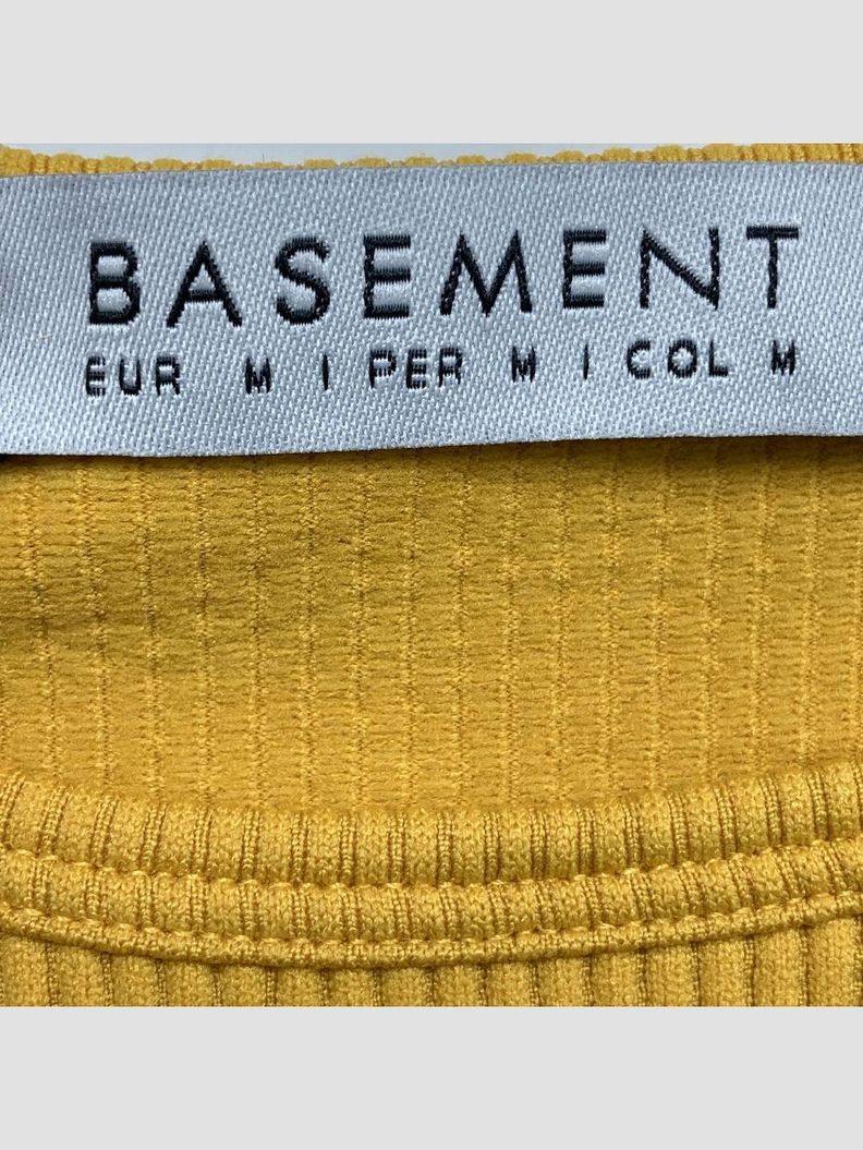 Polera sin mangas BASEMENT - Talla M (VOP00883555)-1