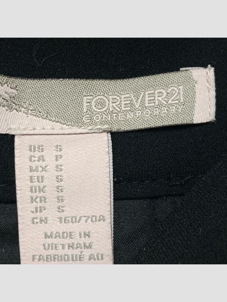 Falda corta FOREVER 21 - Talla 36 (VOP00839214)-2