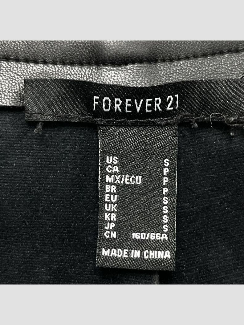 Pantalón FOREVER 21 - Talla 36 (VOP00908713)-1