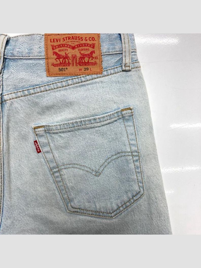 Short LEVI'S - Talla 38 (VOP00763990)-1