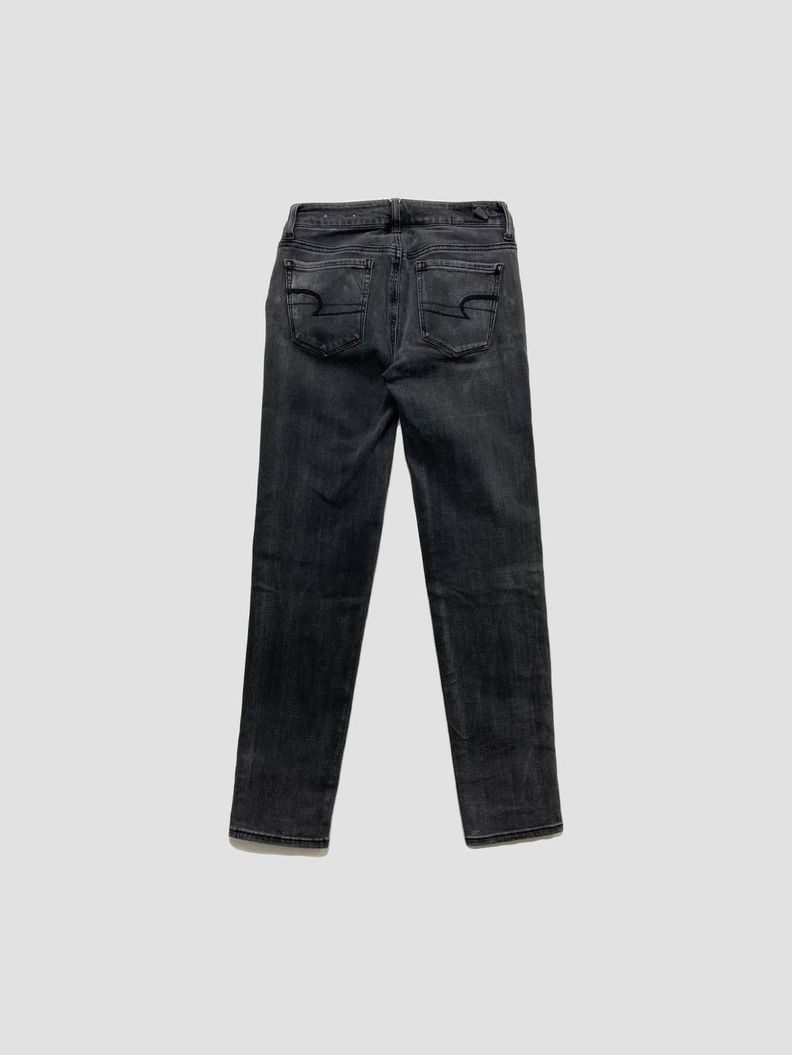 Jean AMERICAN EAGLE OUTFITTERS - Talla 32 (VOP00835196)-1