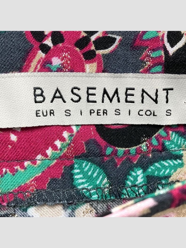 Falda corta BASEMENT - Talla 36 (VOP00878733)-1