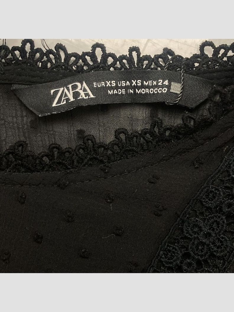 Vestido corto ZARA - Talla XS (VOP00973878) Zara | Paris.cl