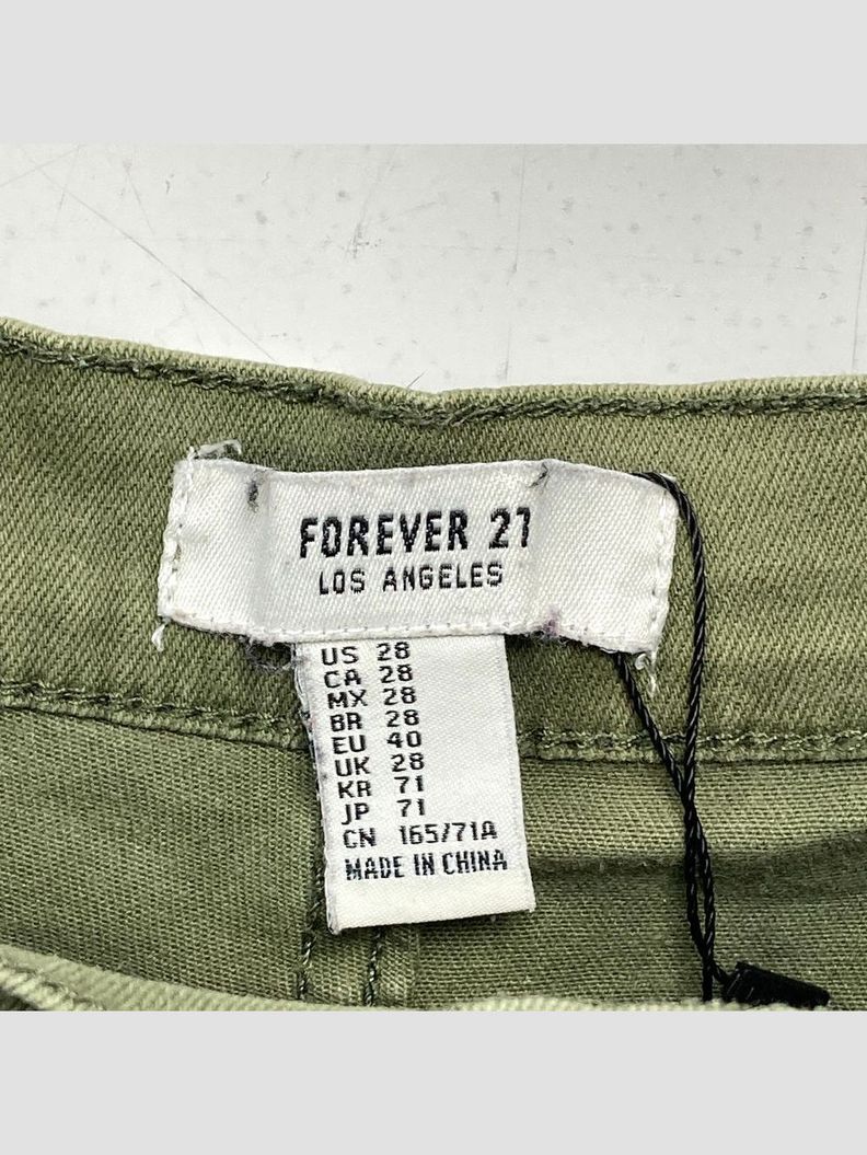 Short FOREVER 21 - Talla 38 (VOP00923703)-2