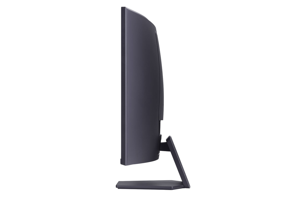 Monitor Gamer LG Ultragear Curvo, 32" QHD, 180hz, 1ms, Panel VA, AMD FreeSync, HDR 10-4