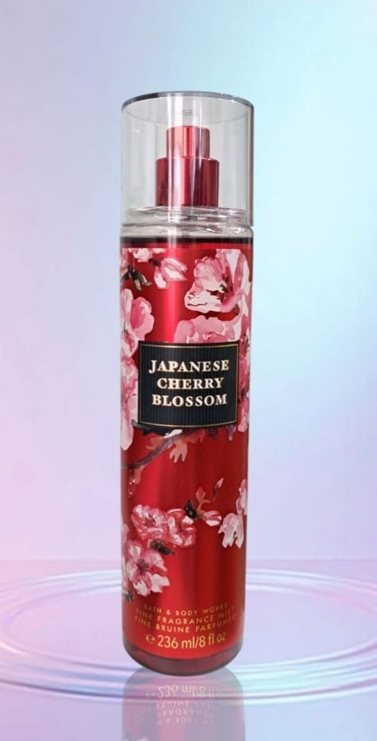 Body Mist. Japanese Cherry Blossom. Bath & Body Works. 236ml-1