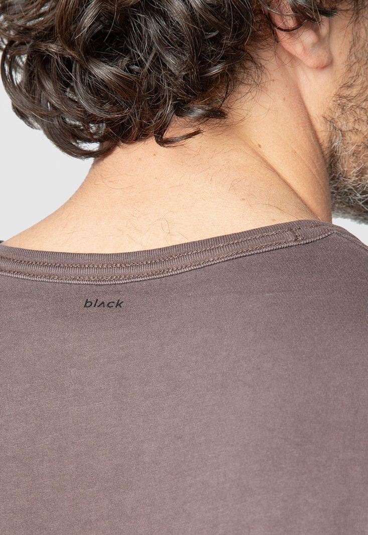 Tee Frances Fig Black Bubba-5