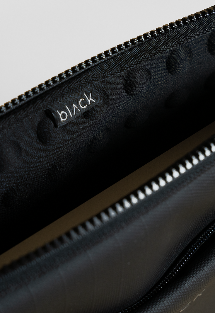 Sleeve Beast 13" Black Bubba-1