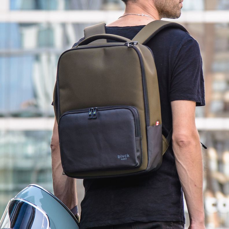 Mochila Boss Green Black Bubba-1