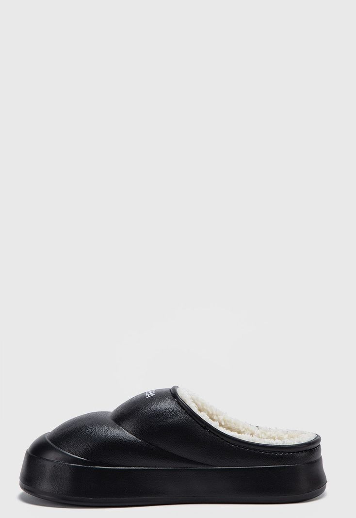Pantuflas Ultra Light Black Bubba Essentials-1