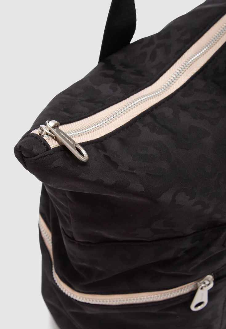 Tote Rivet Cheeta Bubba Essentials-5