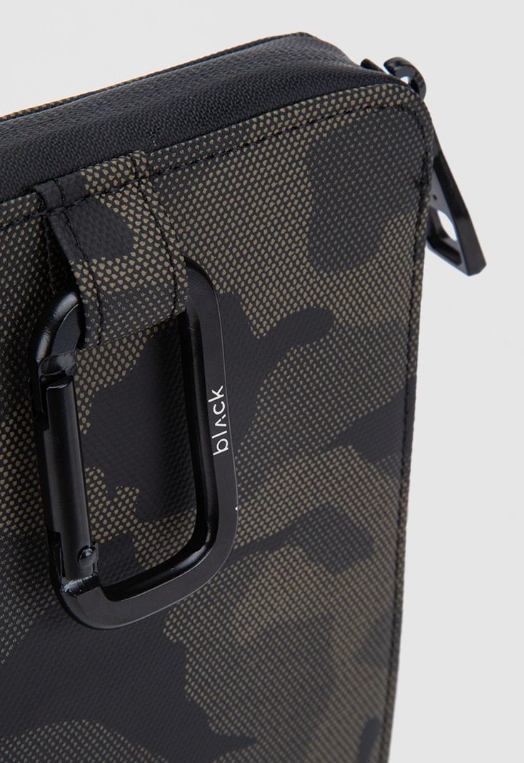 Passport Holder Wolf Camo Black Bubba-3