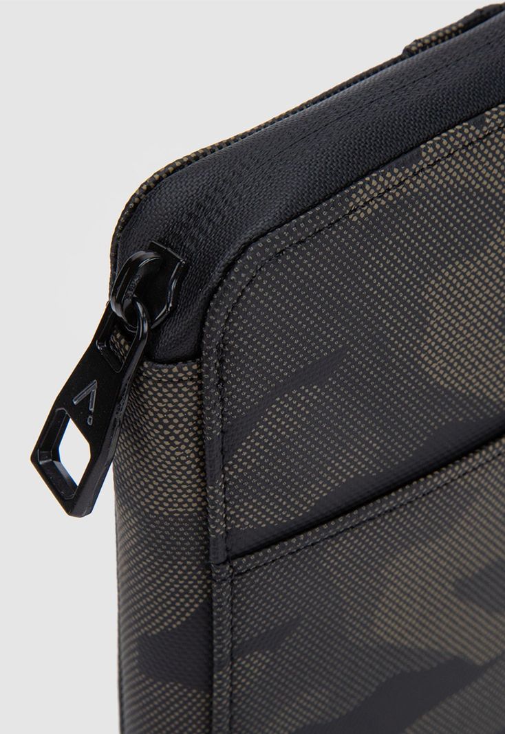 Passport Holder Wolf Camo Black Bubba-4