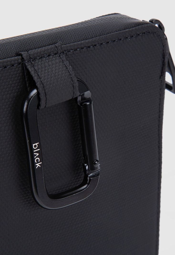 Passport Holder Wolf Black Black Bubba-3