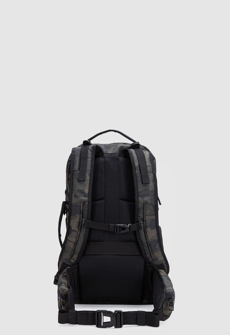 Mochila Travel Wolf Camo Black Bubba-2