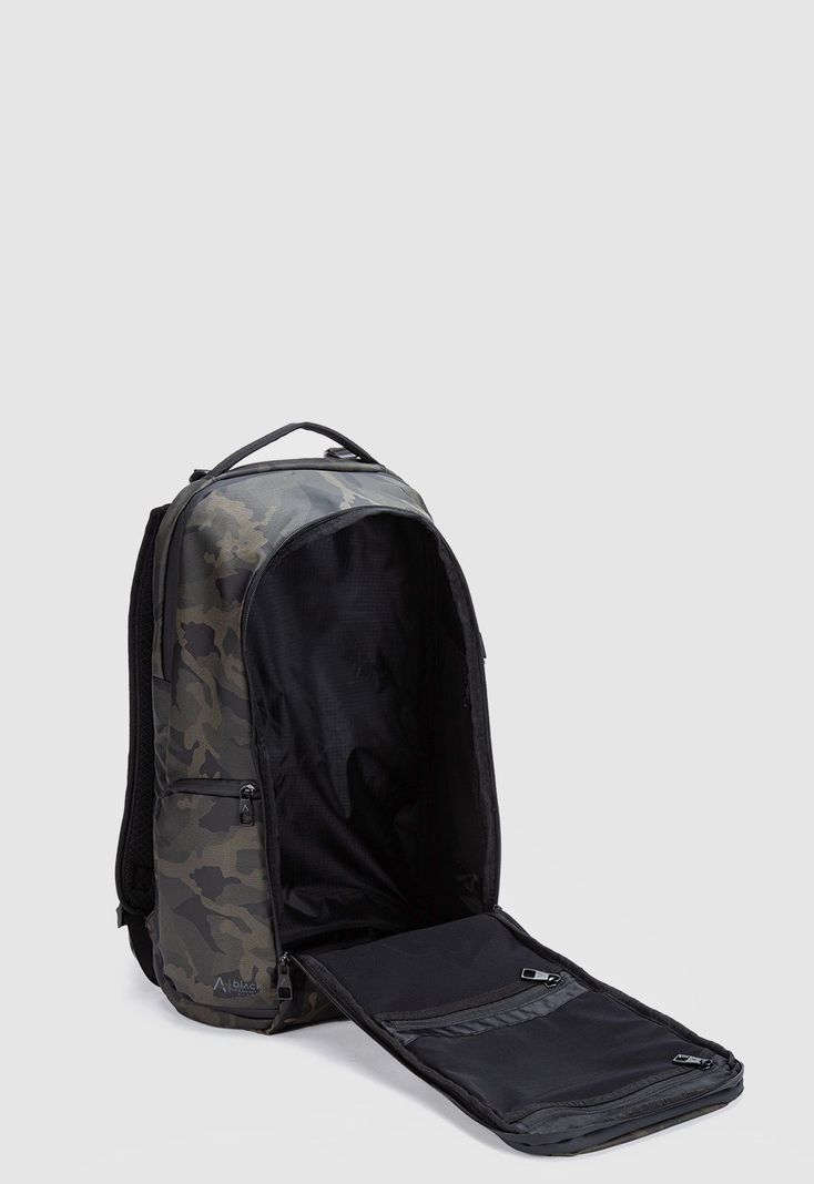 Mochila Travel Wolf Camo Black Bubba-9
