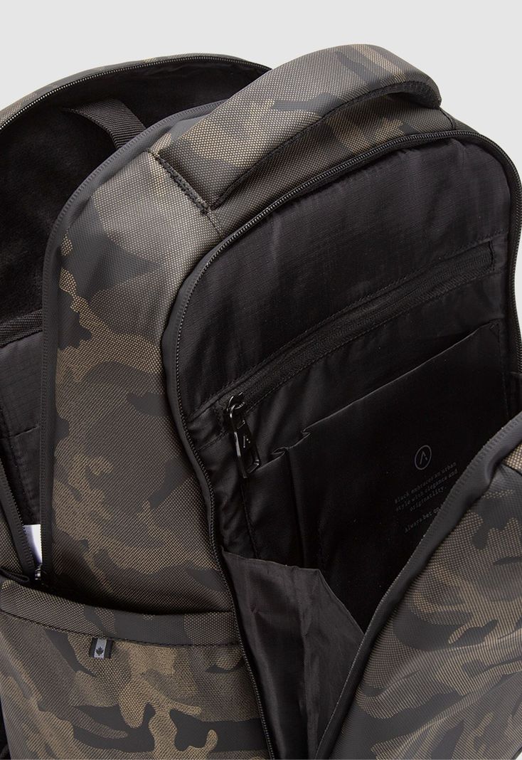 Mochila Wolf Camo Black Bubba-8