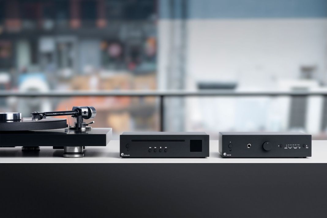 Pro-Ject  MaiA S3  Amplificador Integrado silver -5