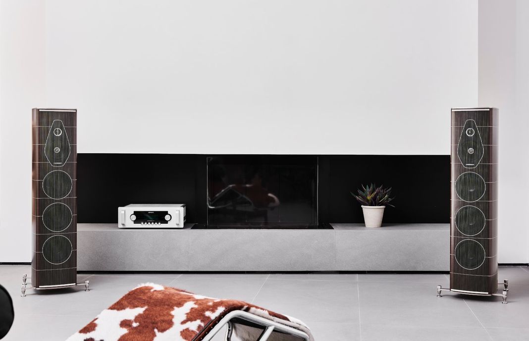 Musical Fidelity  M8XI  Amplificador Integrado black-2