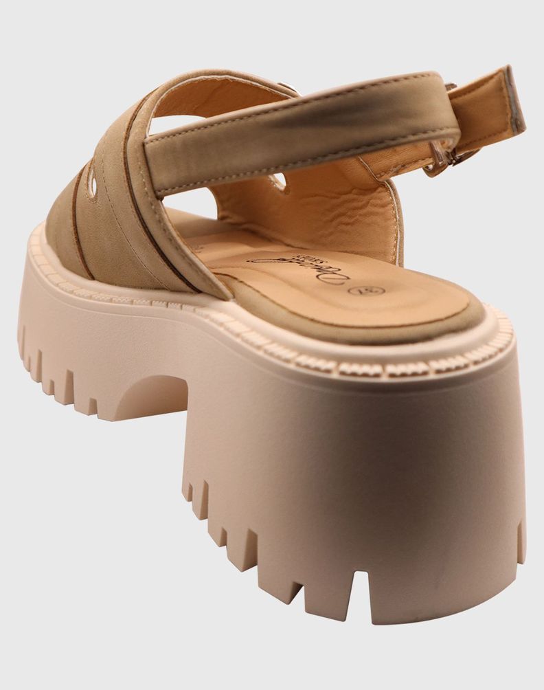 Sandalia Triple Hebilla Beige-4