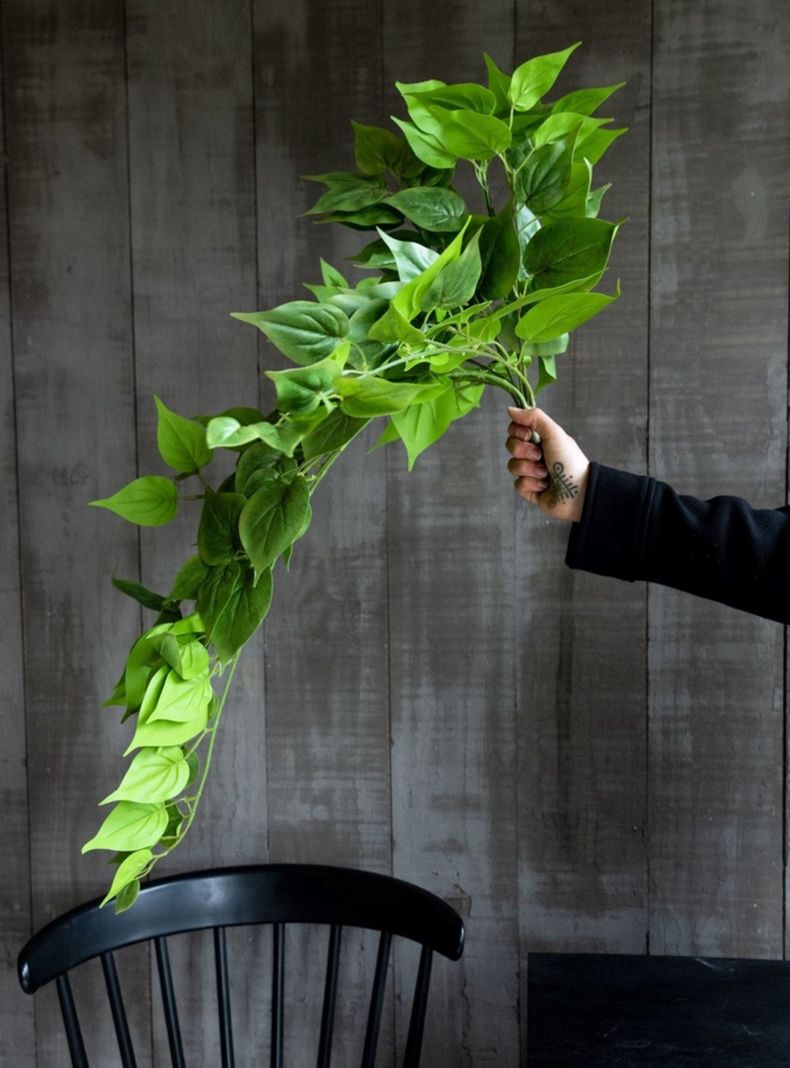 Enredadera colgante con 166 hojas verdes de 75 cm-1