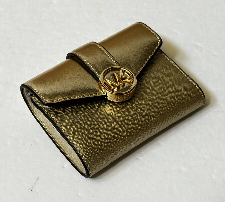 BILLETERA MICHAEL KORS CARMEN DORADO METALIZADO-1