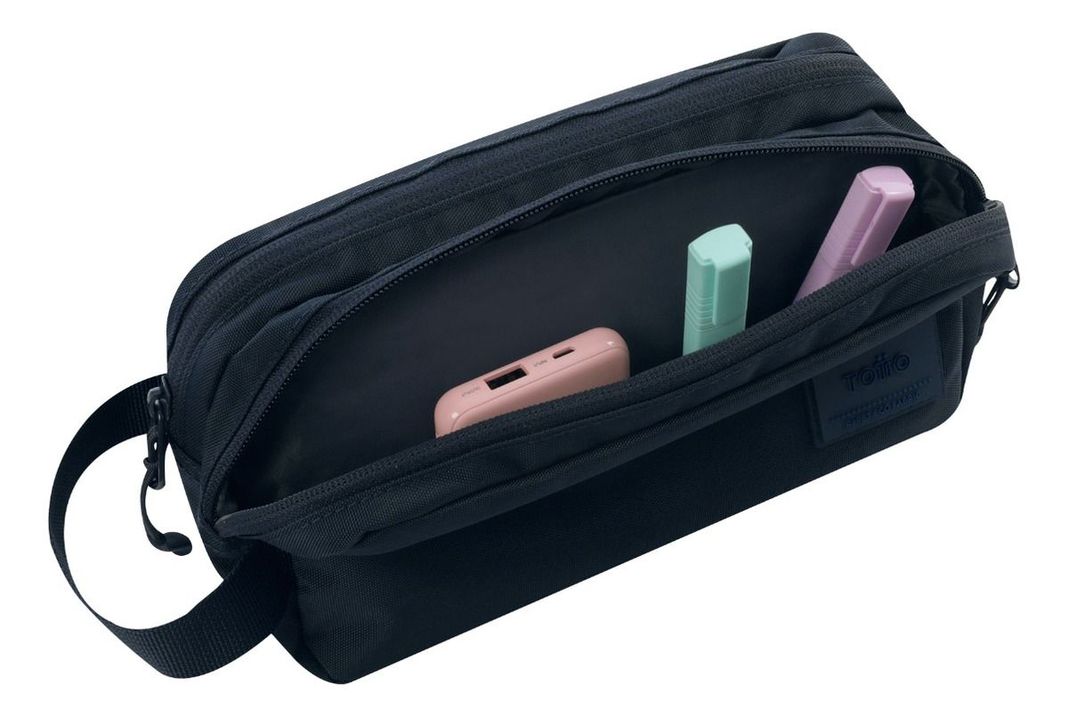 Estuche Totto Escolar para Lapices Impermeable Rpet 44-3