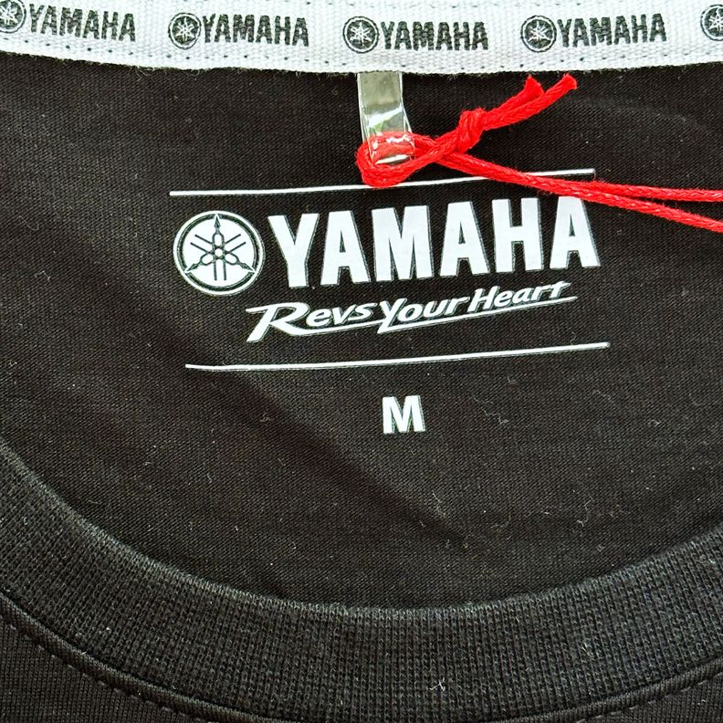 Polera De Hombre Manga Larga Yamaha Diapasón Negro-2