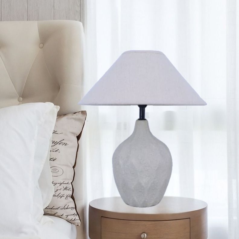 Lámpara Mesa Base Texturizada Pantalla Beige Decorativa Jhn-4