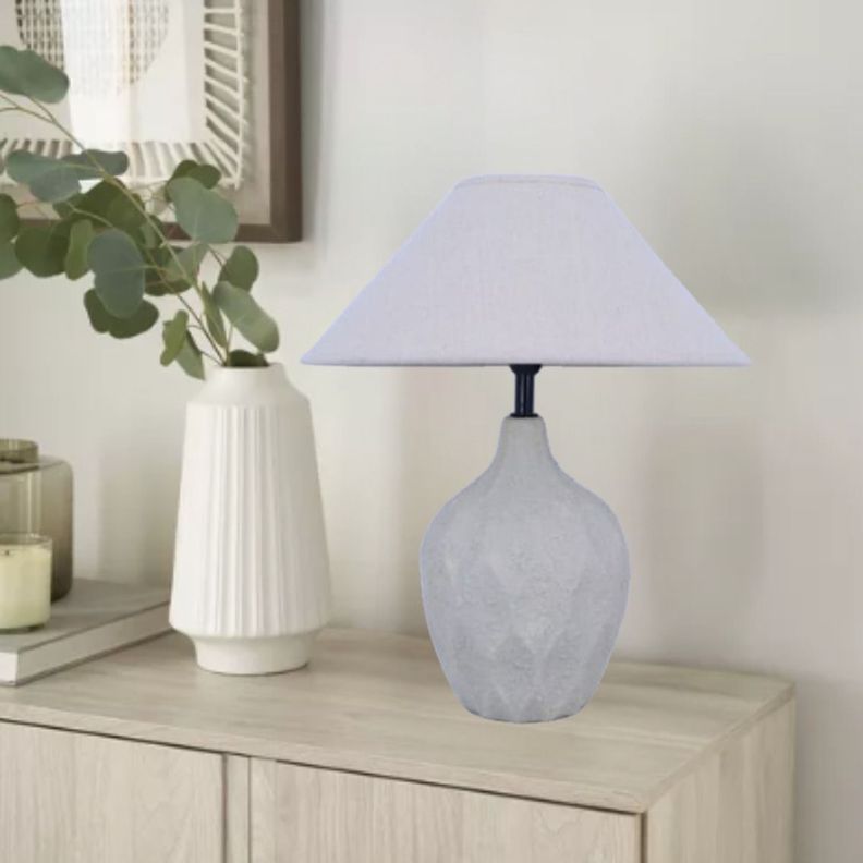 Lámpara Mesa Base Texturizada Pantalla Beige Decorativa Jhn-6