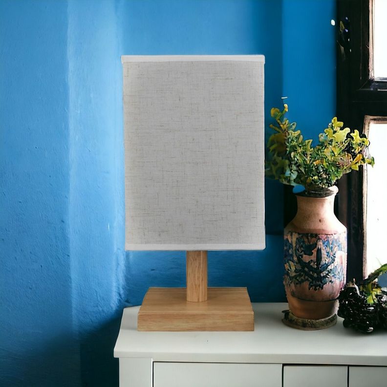Lámpara Mesa Decorativa Base Madera Cuadrada Beige Jhn-7