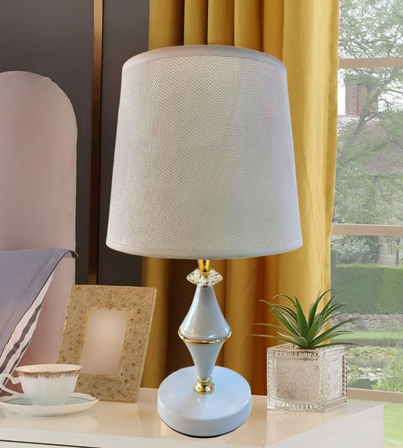 Lámparas Velador Mesa Moderna Dormitorios Blanca Jhn-3