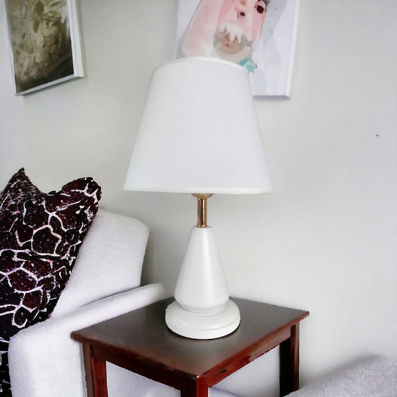 Lámpara Decorativa Alta Mesa Velador Escritorio Blanca Jhn-4