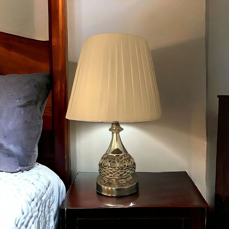 Lámpara Mesa Lectura Minimalista Noche Decorativa Dorada Jhn-4